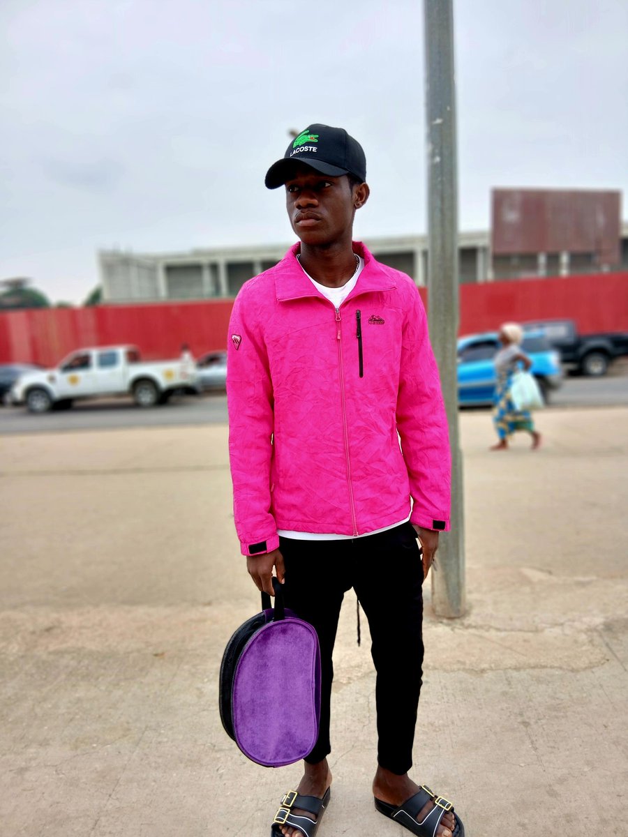 phantcho's tweet photo. Hustle Man https://t.co/wnFDw0FOkF