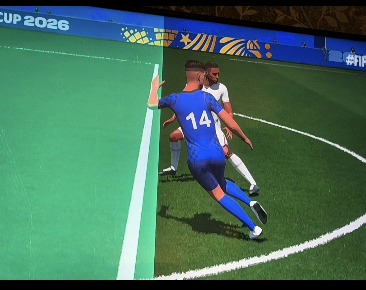 AD_Schuler's tweet photo. @Sports He’s offside https://t.co/EAIFlY0W1V