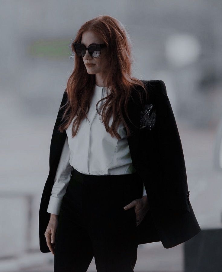 C0LEMNGRL's tweet photo. 𝐕𝐈𝐂𝐓𝐎𝐑𝐈𝐀 𝐂𝐎𝐋𝐄𝐌𝐀𝐍𝐍

           𝑨𝒃𝒐𝒈𝒂𝒅𝒂. 𝑫𝒖𝒆𝒏̃𝒂 𝒅𝒆 𝑯𝒂𝒍𝒆'𝒔 𝑬𝒏𝒕𝒆𝒓𝒑𝒓𝒊𝒔𝒆𝒔
           𝑨𝒔𝒆𝒔𝒐𝒓𝒂. 𝑪𝒂𝒏𝒅𝒊𝒅𝒂𝒕𝒂 𝒂 𝑷𝒓𝒊𝒎𝒆𝒓𝒂 𝑫𝒂𝒎𝒂.

                        ¿rt? #freerol https://t.co/MwkkJlyIAf