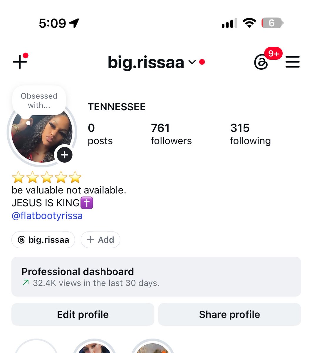tharealredbonee's tweet photo. Follow my ig: @ big.rissaa🤗 https://t.co/42tc3lR5ci