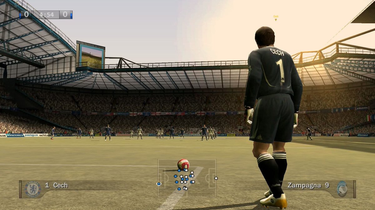 laGnosisBlue's tweet photo. Petr Čech en Stamford Bridge en FIFA 07: La época dorada del Chelsea, y el portero más dominado en la historia del juego 🧤🔥 🎮
#fifa07 #fifagameplay #petrcech #stamfordbridge #chelsea https://t.co/lZl8mY33YF