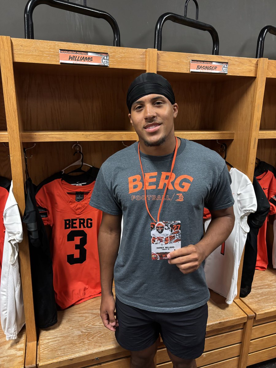 RamierWilliams's tweet photo. After an amazing visit @ Heidelberg University I am proud and more importantly blessed to receive my first offer to play at Heidelberg. Go berg.
@CoachMabatah @coachjasonlewis @Coach_Donaldson @FootballFindlay @stefadams87 https://t.co/Vy07IrMoCi