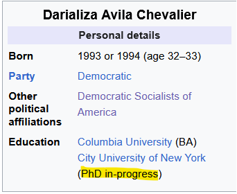 Staroxvia's tweet photo. man her thesis advisor must be pissed https://t.co/yzRym8ustV