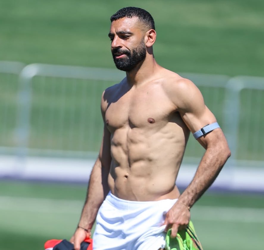ShirtlessPL's tweet photo. Mo Salah https://t.co/ntkKGOEUDB