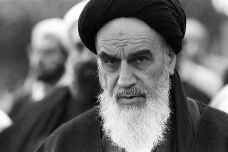Realneo101's tweet photo. Ayatollah Khomeini, founder of Iran’s Islamic regime:

“Virgin female prisoners must be raped before execution, so they don’t go to heaven.”

This is the evil ideology that still rules Iran. https://t.co/AvLpGO6ref