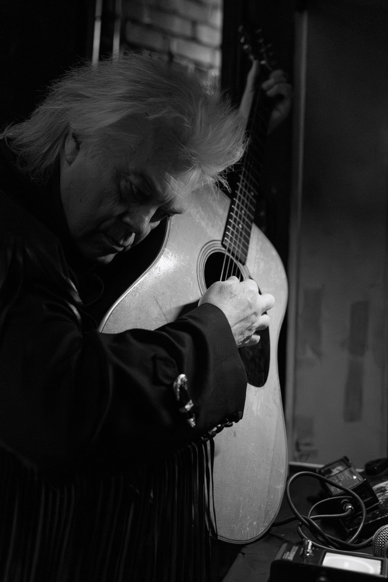 martystuarthq's tweet photo. My guitars all have an interesting story... they're still working guitars. I play every single guitar I have. They have to earn their keep. - Marty

📷: Madison Thorn https://t.co/ibINb7IslN