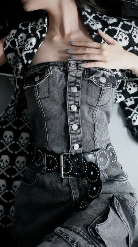 mimi3bd tweet picture