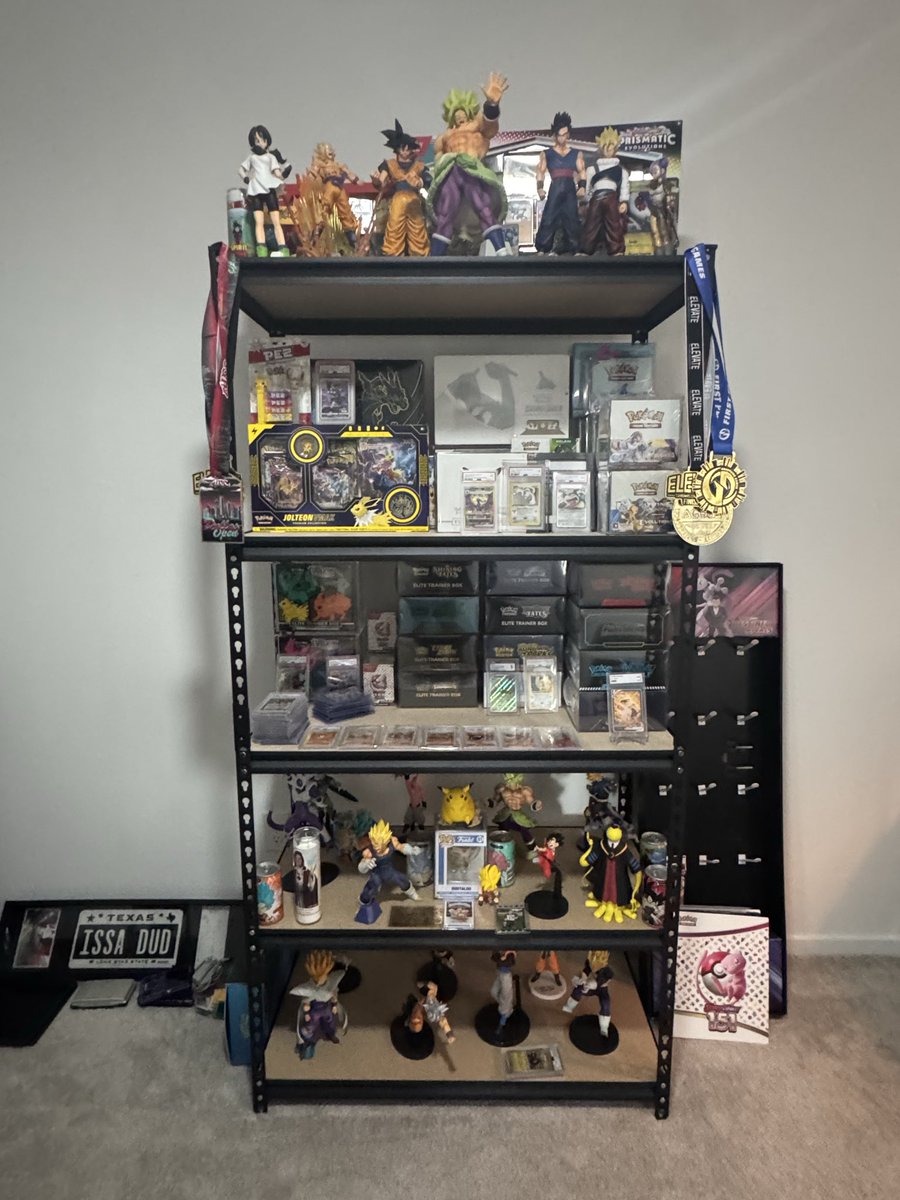 stantamarino's tweet photo. @Frank_Castle215 i don’t think so i just started buying graded cards and singles for my wall. it’s mostly sealed but imma start diversifying. https://t.co/H4AZXfznK1