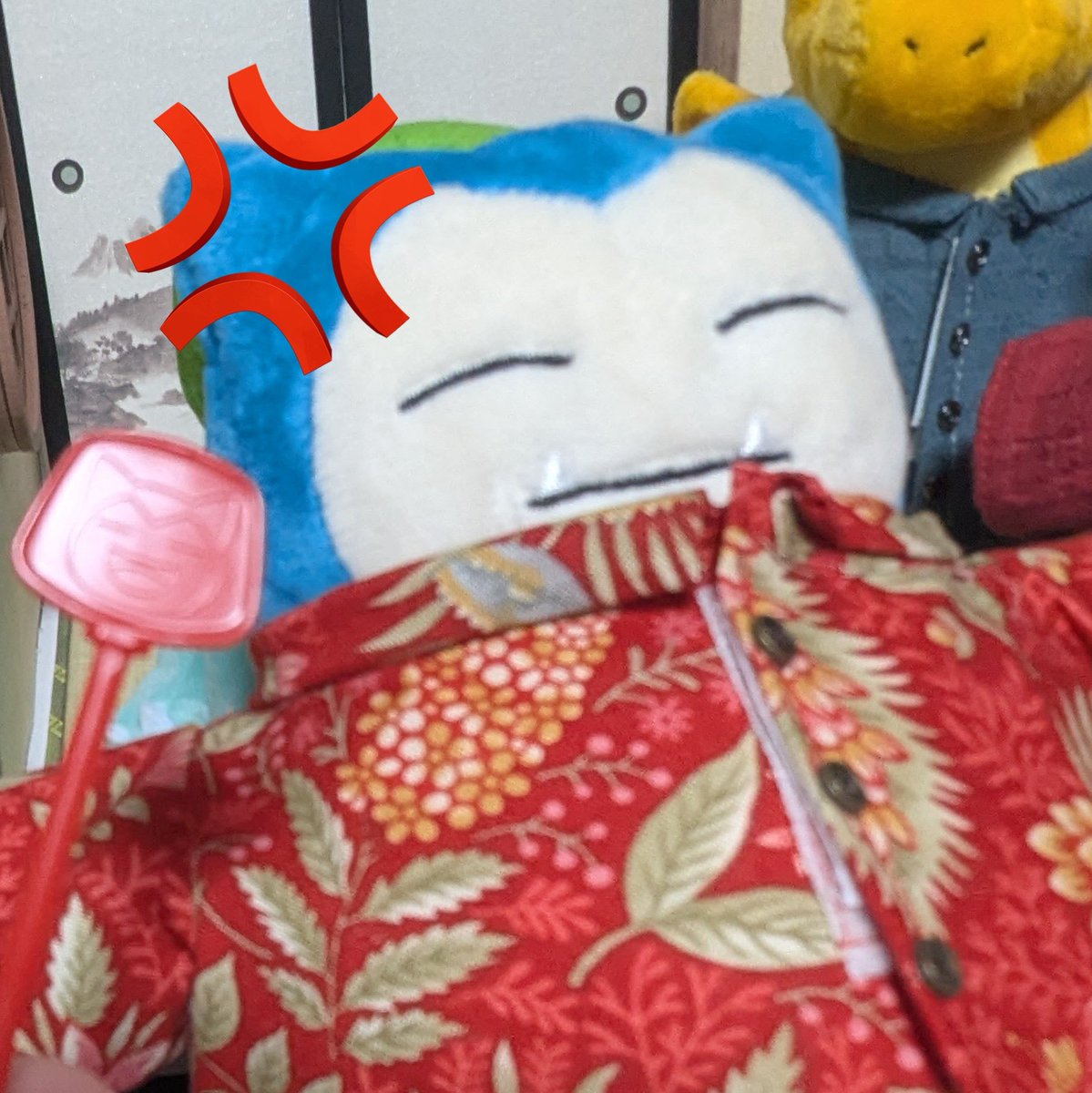 や、ヤバい。カビゴンさんに謎の粉が大量に……。まぁええか。 「おい