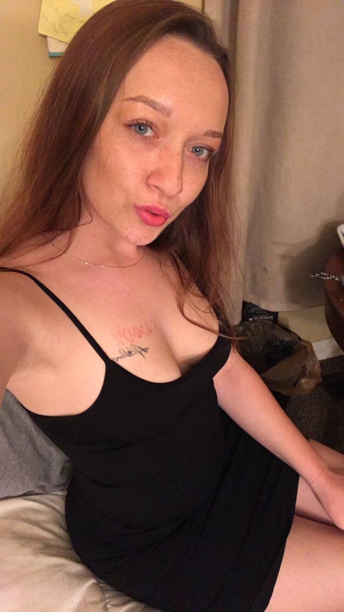 onlyonerica's tweet photo. DM'S OPEN 😜😜😜 https://t.co/mVhNRoopSH