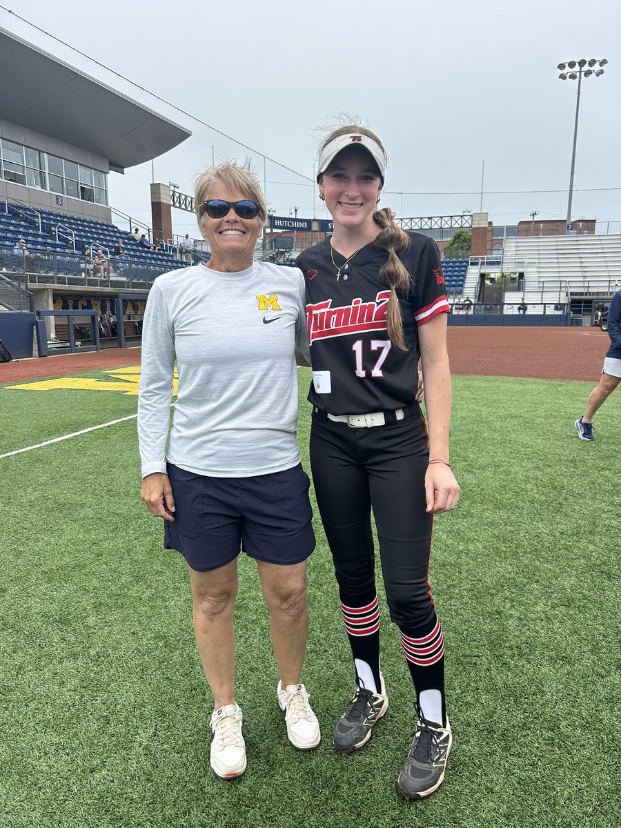 KenzieTremp2028's tweet photo. Huge thanks to all the coaches, staff, and players at Michigan! I had so much fun, and loved getting to compete with so many talented players. Grateful for the opportunity and excited to keep working! Go Blue!

@Turnin2Pezz @pezzplayers @CoachCarah 

@btholl @chiddy3 @CarmynGreenwood @CoachBrundage