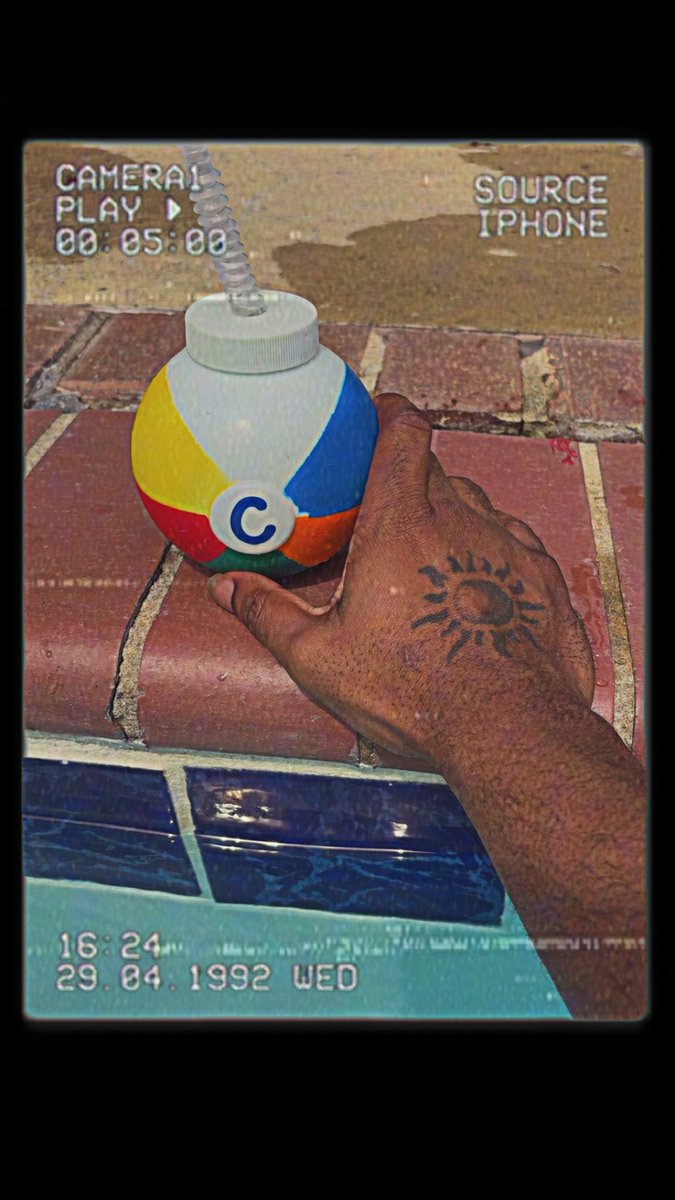 _CalebJFair's tweet photo. don’t want summer to end. https://t.co/X4y77zqC7U