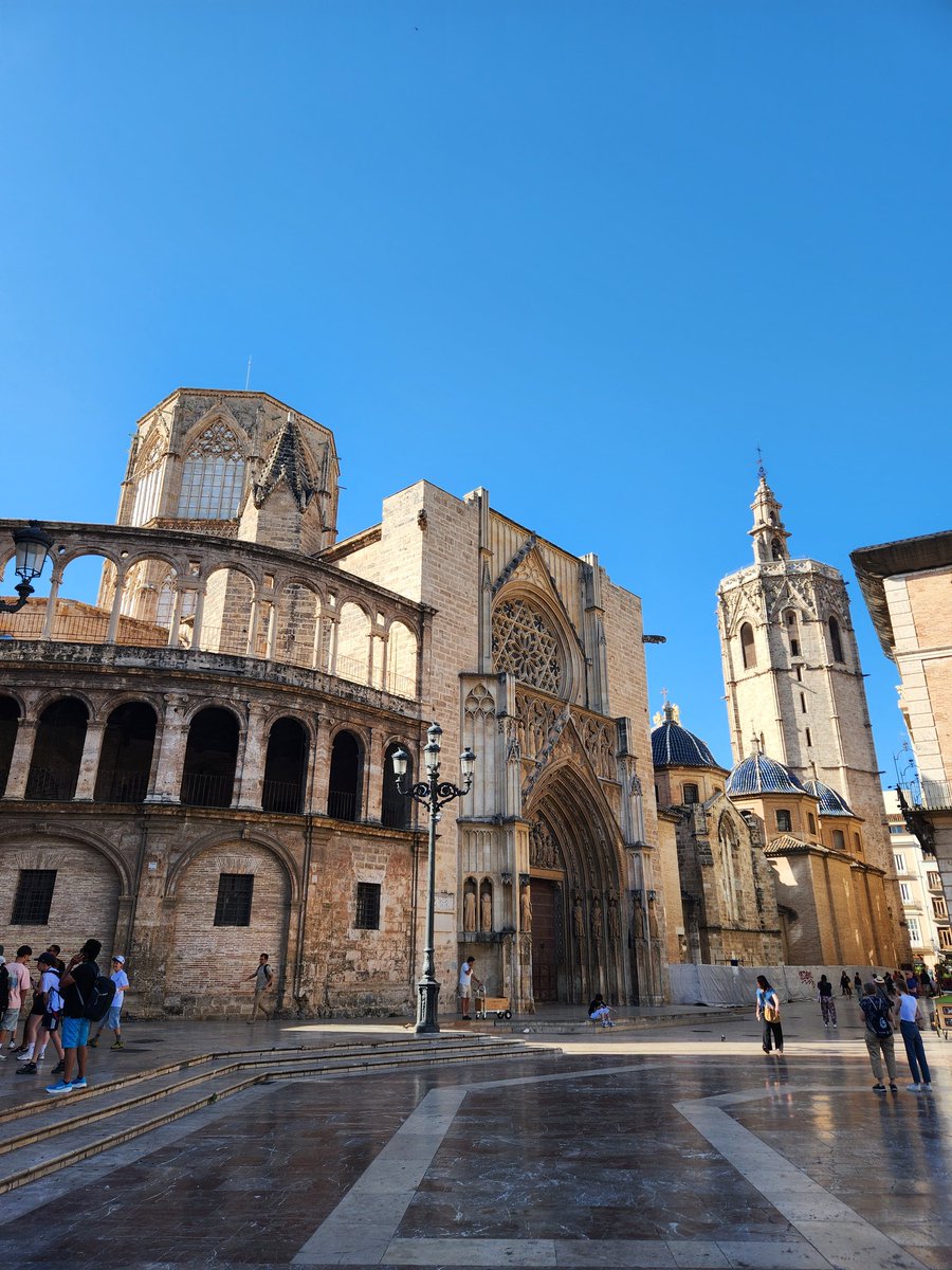 wamba_rey's tweet photo. Catedral de Valencia 1262-SXIV https://t.co/7moEdDN3R2