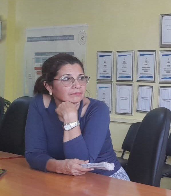 Estudioseszy2w's tweet photo. El comité de género de la UCM-LT realiza encuentro entre mujeres de ciencias. 
#CubaViveEnSuHistoría 
#CubaVencerá 
@LorenzoOsbel @YelenysLasTunas 
@enelis_reyes 
@NilviaNorm38063 https://t.co/WdTKXNuu6Z