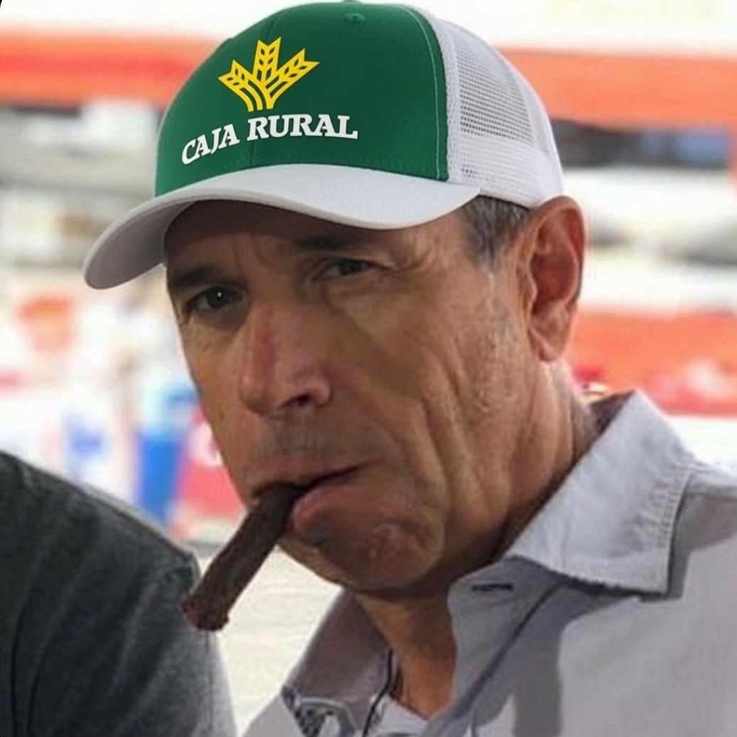 Jajalo_'s tweet photo. Como NO hay Tour, vamos a emplear este Tour de Francia para inaugurar el FORMATO CAJA RURAL. Honor, carisma, HISTORIA. El equipo del Tour, NUESTRO equipo. https://t.co/K8FBq4n1nl