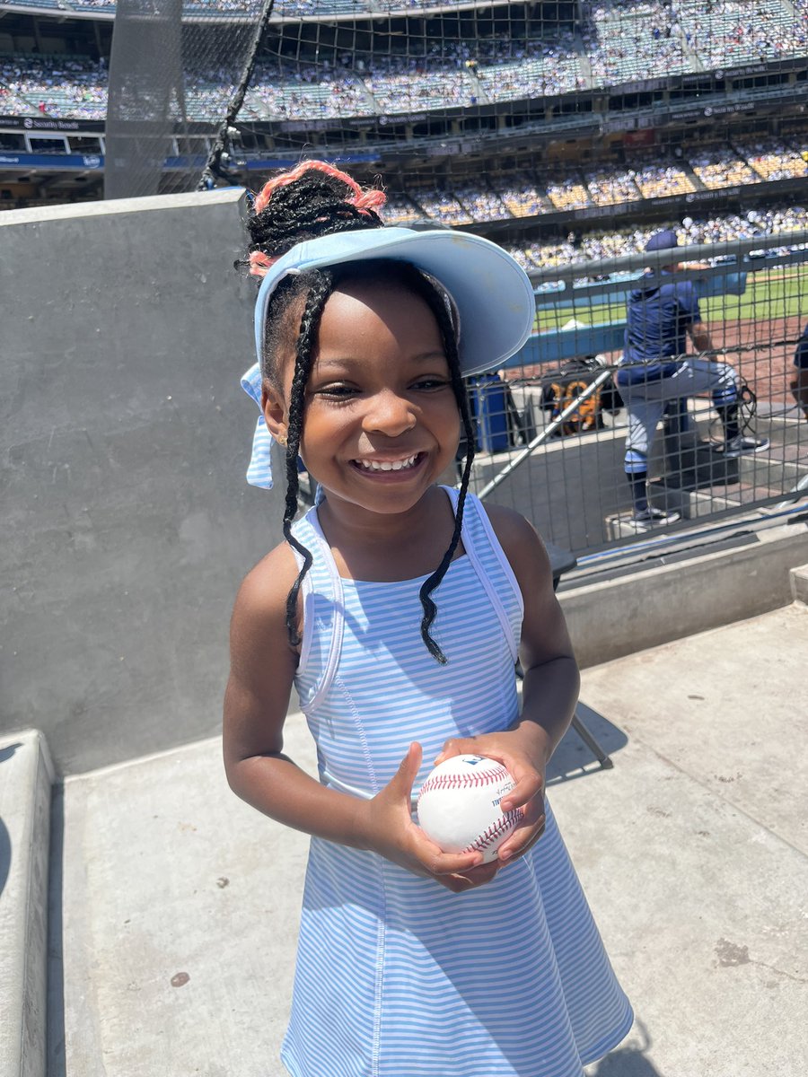 dberry_55's tweet photo. Thank you @RaysBaseball ! We’re clearly #Dodgers fans but we’re sitting next to their dugout and they took care of my daughter. Appreciate it! She can’t wait to put the balls in her room!!! https://t.co/rgss3wmEWe
