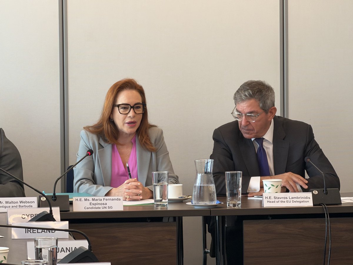 mfespinosaEC's tweet photo. Yesterday, I had the pleasure of participating in an Informal Conversation with the #EuropeanGroup 🇪🇺 , chaired by Ambassador @SJLambrinidis, Permanent Observer of the @EUatUN .
I was grateful for the opportunity to exchange views on my vision and priorities for a more credible, effective, and accountable United Nations.
#Europe plays a foundational role in shaping modern multilateralism, including advancing #humanrights and international #justice.
Thank you Ambassador @SJLambrinidis and all the Group for a thoughtful and engaging discussion.