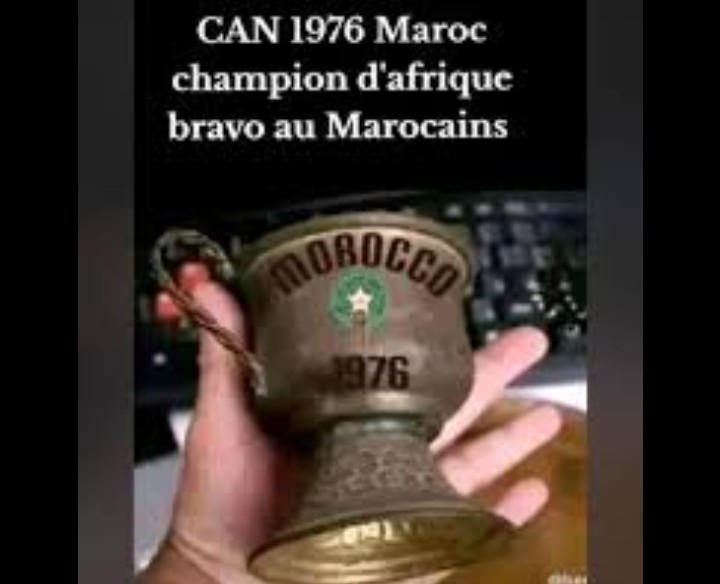 CJalloo's tweet photo. Fc classement avec le plus grand vacarne jamais enregistré veut forcer leur iamginaire suprematie wn foot alors que leur unique trophée remonte en 1976. On est sur un niveau de confiance en soi qui mérite des etudes en fac psychologie. Tres gueulards mais jamais de trophée. Comme https://t.co/ublk1klZdL