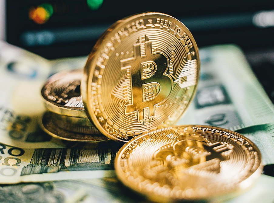 DanielBrooks223's tweet photo. From spending 1,500 BTC on a GPU in 2011 to building a Bitcoin insurance company. Bitsurance now offers coverage against theft, robbery, fire, and other risks. #Stocks #Trading #crypto https://t.co/MaTQBxAM9n