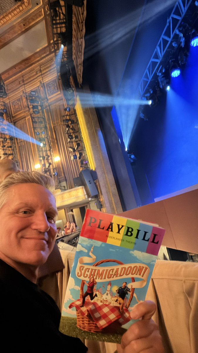 BrianBeacock's tweet photo. Show #1 of #10 this week! https://t.co/Ki5EGyo0dr