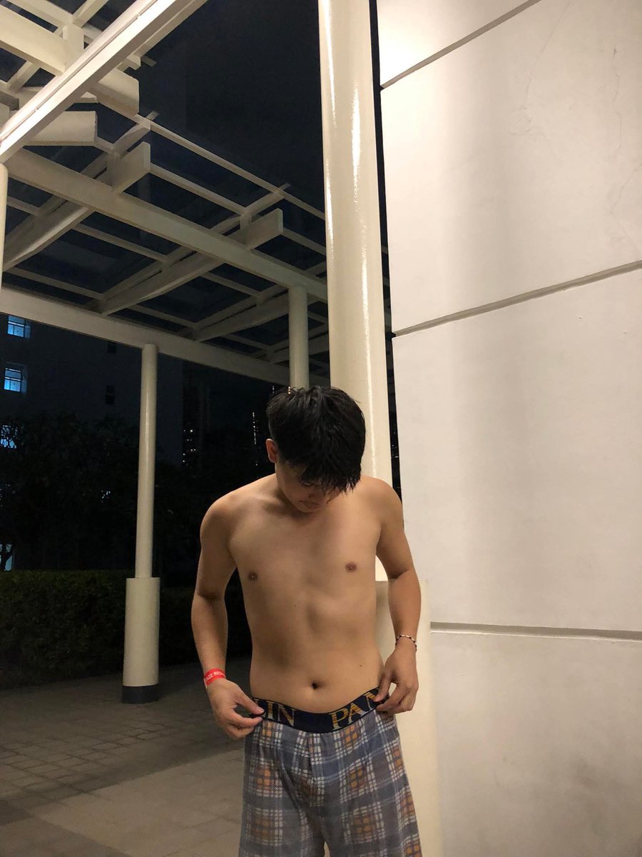drianbutdiff_'s tweet photo. 📍Makati https://t.co/hiuJRVFRzT