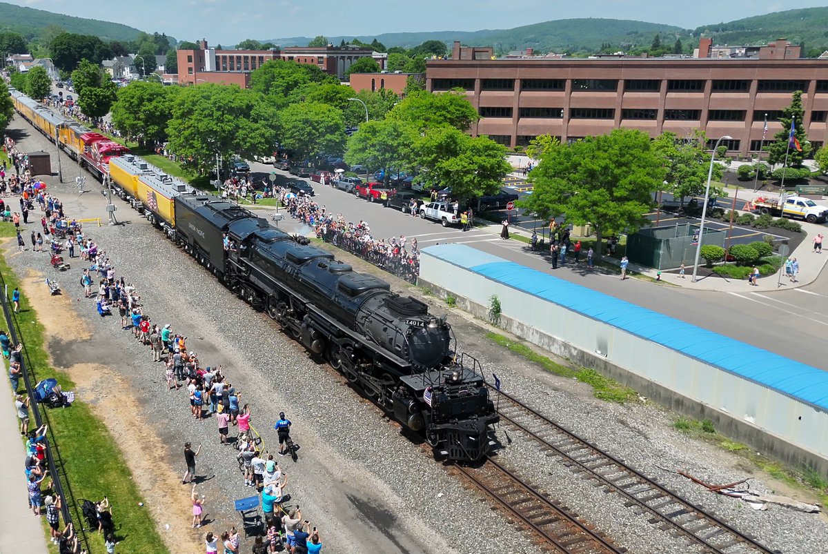 NYSDOTHornell's tweet photo. ICYMI: Union Pacific No. 4014, also known as Big Boy, is the world’s largest, heaviest and most powerful operating steam locomotive – and it passed right by NYSDOT's regional office on its way to Philadelphia last week. https://t.co/8LNCMYITeK