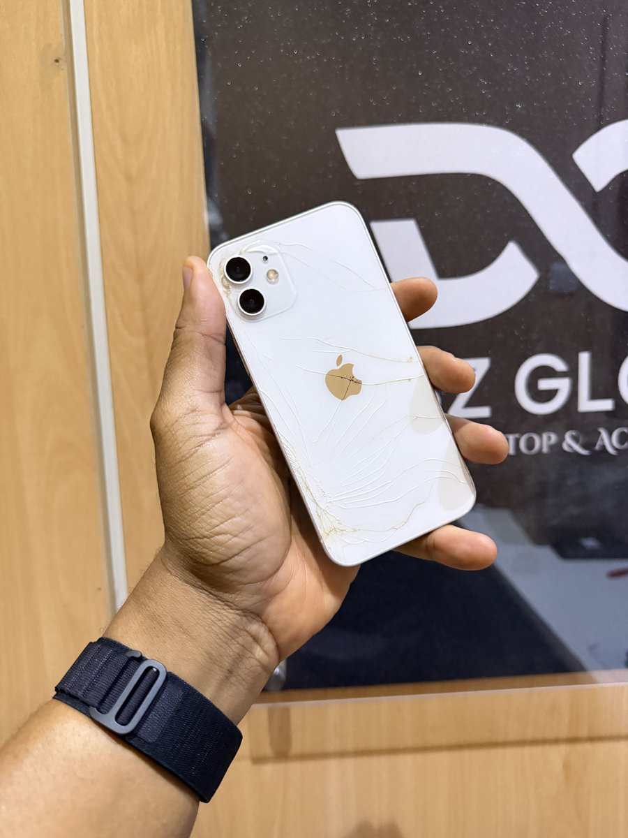 dabz_global's tweet photo. Deal‼️iPhone 12 128gb with 64% battery capacity! Screen has been changed! Face ID works 

Price: N160,000

Account: 8232100166 Dabz Global Biz Ven  Moniepoint 

Payment on deals are binding! We will not refund or repost, if you have “changed your mind”. We will refund/ come to an agreement according to your wish, if the description of what we posted is different from what you received.  Please be sure you want this before payment. RESPECT THE PROCESS‼️    

Nationwide Delivery 🚚📦