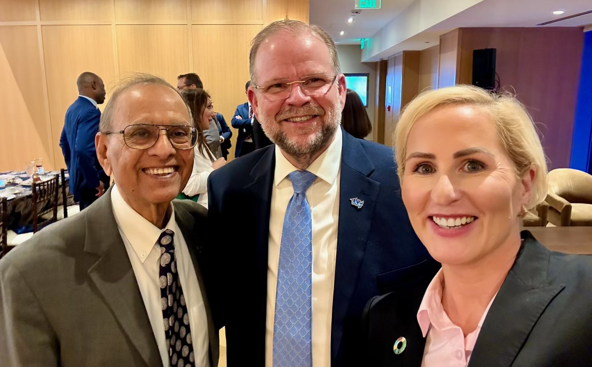 UIAinnovation's tweet photo. Last night, our CEO @BBurnsEDU gathered with UIA board members in D.C. at the @MilkenInstitute @AdvanceTheDream.

The UIA is stronger because of leaders like these — working together to expand opportunity and advance the American Dream.

We're grateful for every one of them. https://t.co/UsfxsBLDsH