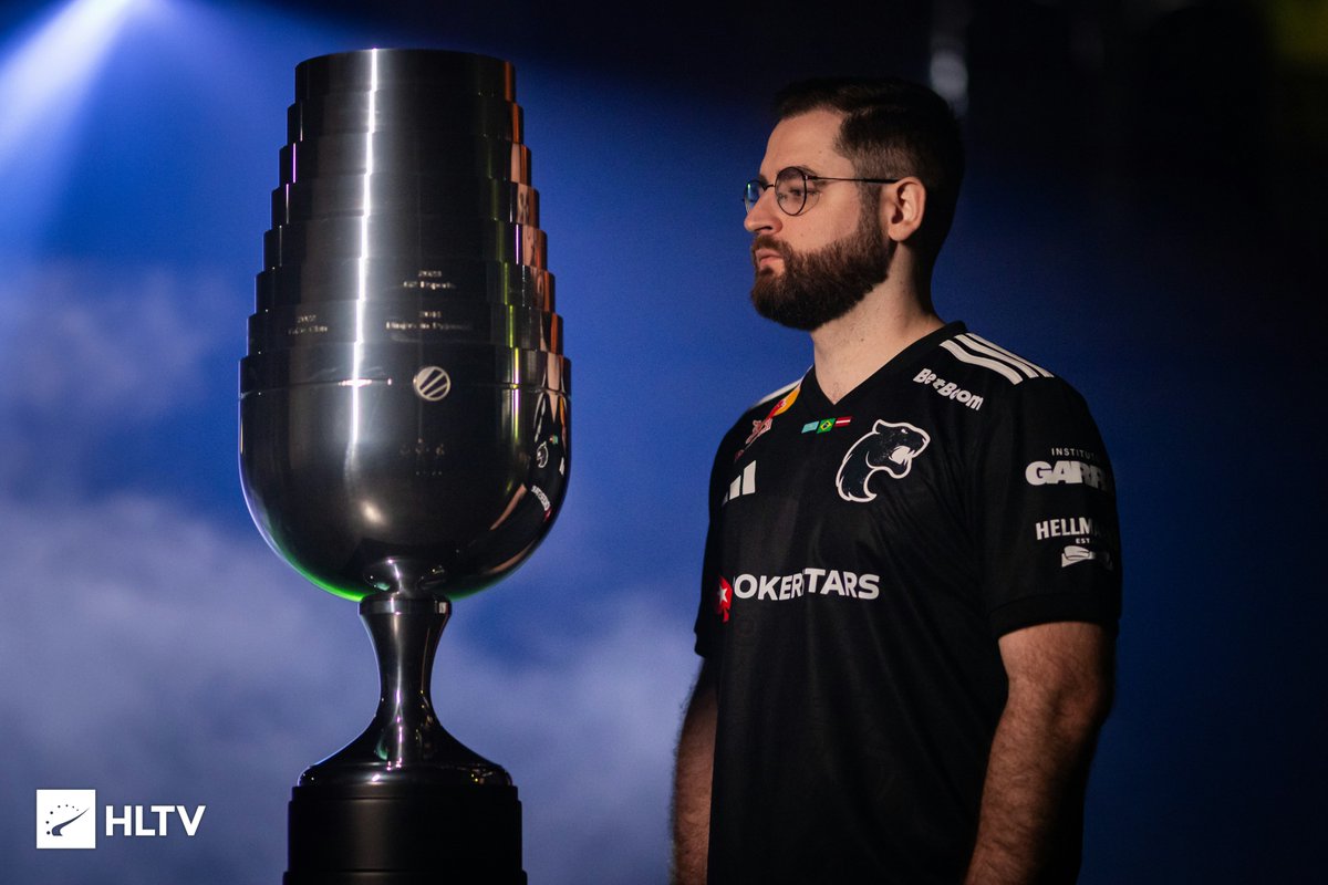 HLTVorg's tweet photo. Last time in Cologne 🇧🇷🙏 @FalleNCS 

📸 @brcho_ https://t.co/enVv1FxEo0