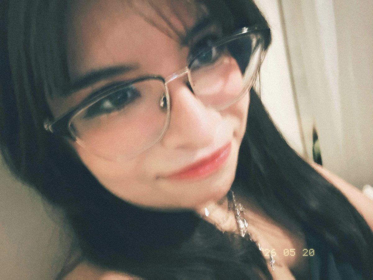 Jvarchve's tweet photo. 𝒜𝓁𝑒𝓍𝒶 𝓅𝓁𝒶𝓎 𝒷𝒶𝒸𝓀 𝓉𝑜 𝓂𝑒 𝒷𝓎 𝓉𝒽𝑒 𝑀𝒶𝓇𝒾𝒶𝓈

#OnlyBSelcaDay #OBSD #JUSTB
#ONLYBSD #상우 #OnlyB #JUSTB #저스트비 #SANGWOO #김상우 @JUSTB_twt
@JUSTB_Official https://t.co/HyuTeMEIrk