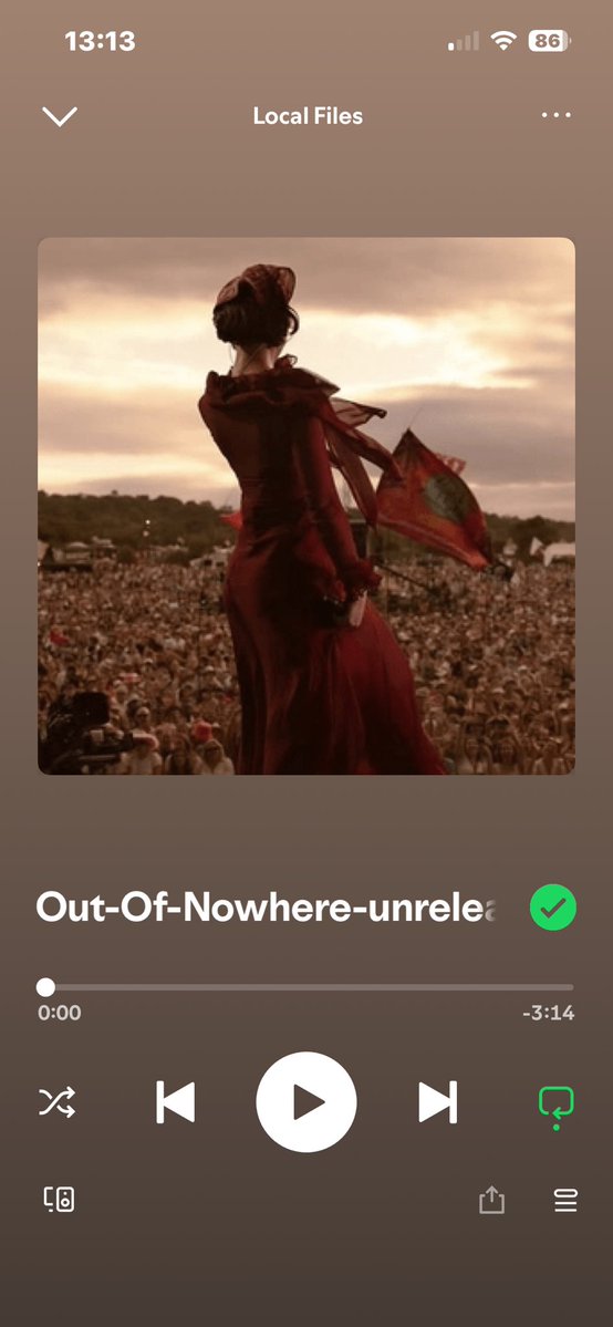 ttpdboy05's tweet photo. @gracieabrams guess i’ll continue listening to the live version *sigh* https://t.co/TI8k0EC2TD