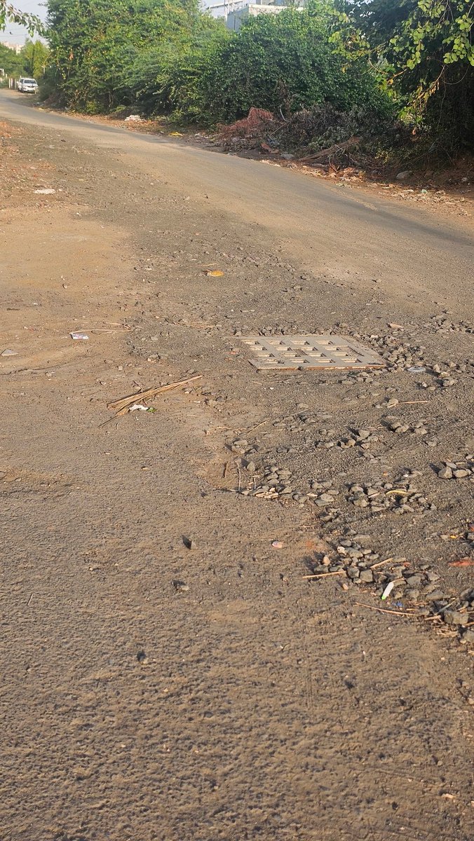 SmitK1's tweet photo. First rains n this is what the so called road looked like... @VMCVadodara do visit and see the situation... https://t.co/VrzvoOyA8Y