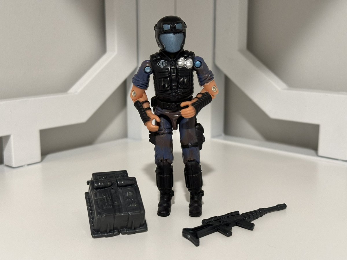 itpw's tweet photo. It’s Yo Joe June — Day 17!
New to my HQ … a 1997 Cobra Viper 🐍💥

#GIJoe #YoJoe #YoJoeJune #ARAH #GIJoeCollector #GIJoePhotography #GIJoeNation #ToyPhotography  #VintageToys  #ToyCollector https://t.co/cHByE3z4lp