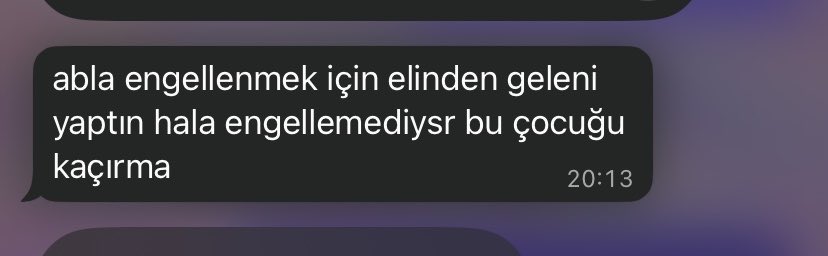 selddayy's tweet photo. artık toxic olan kendisi olunca kızlar https://t.co/wYAQ3vuEur