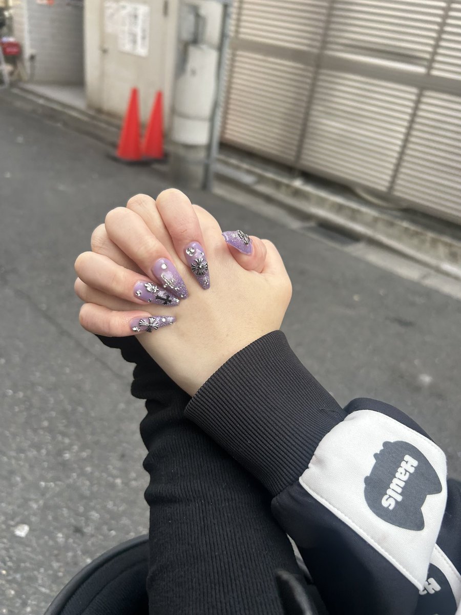u_killme_u's tweet photo. ねいるをしたんだ^_  ̫_^っ🪄💜^_  ̫_^っ🪄💜 https://t.co/mFWlS6498x