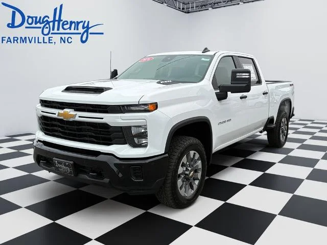 DHChevyGMC's tweet photo. Work smarter, not harder, in this New 2026 Chvrolet Silverado 2500 HD!

Check it out --> https://t.co/rH9dGMmdrf https://t.co/IgDCr3hK0v