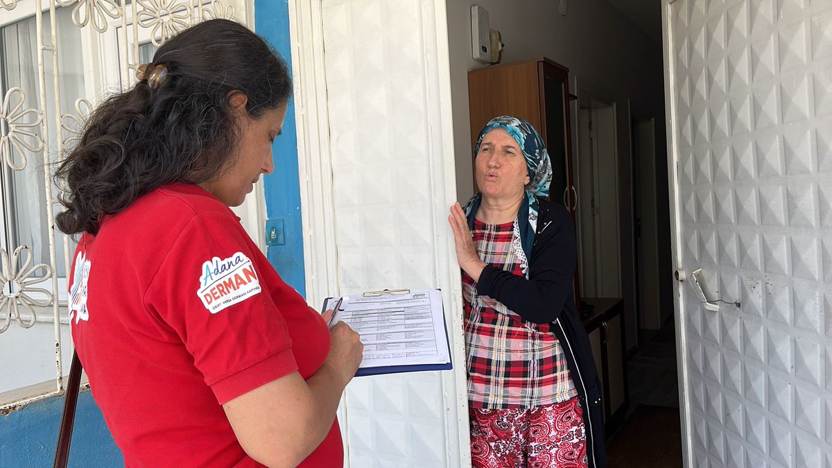adanayaderman's tweet photo. Derman ekiplerimiz, Seyhan Ova Mahallesi’nde çalışmalarını sürdürüyor.
Sokak sokak gezen ekiplerimiz; vatandaşlarımızın yanında olmaya, taleplerini dinleyerek yerine getirmeye devam ediyor. 🤍 https://t.co/ko8W1NlvUf