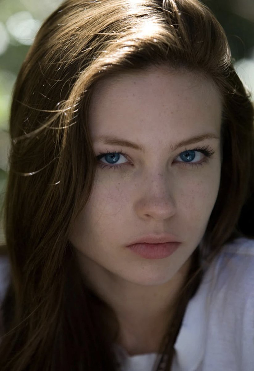 cosmic_marvel's tweet photo. Daveigh Chase has sadly passed away at the age of 35.

She voiced Lilo Pelekai in ‘Lilo &amp; Stitch’ https://t.co/WsJYdhjnx9