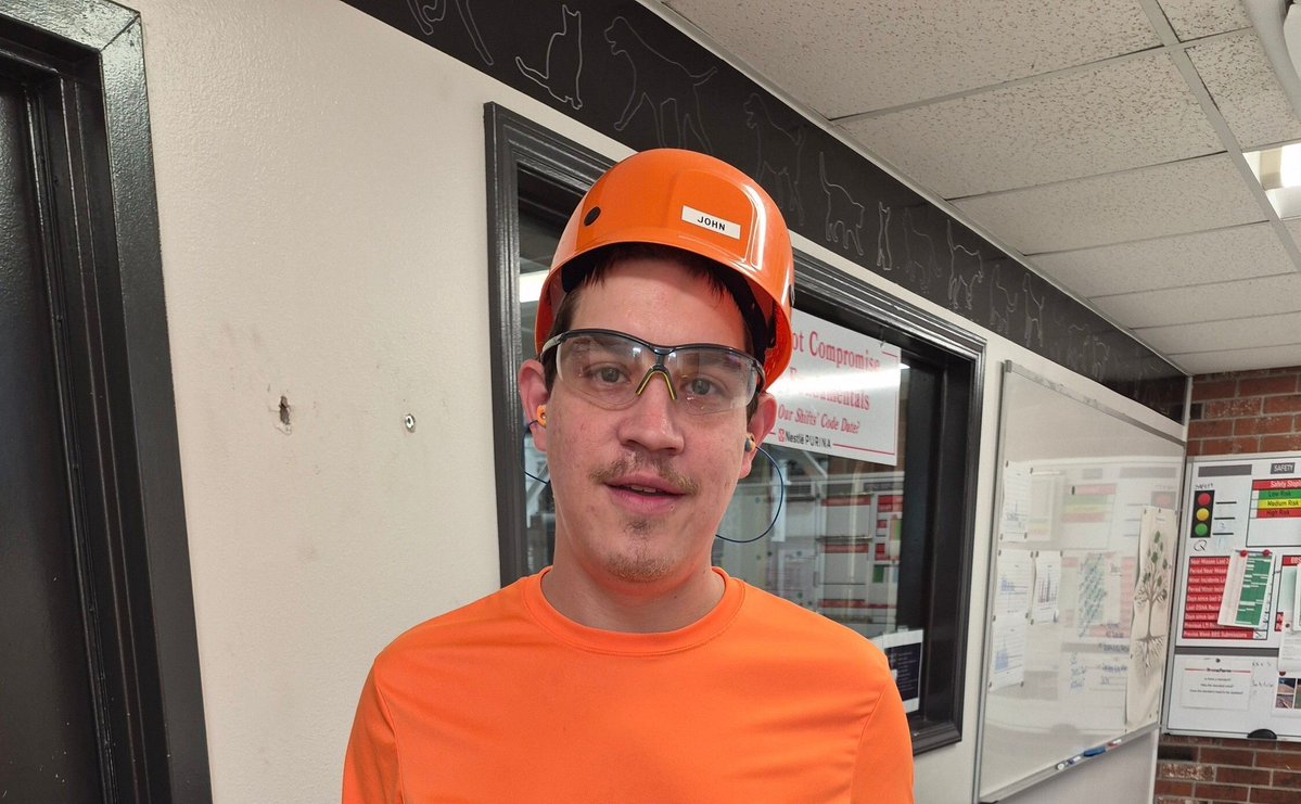 staffmanagement's tweet photo. Our associates work hard and   are dedicated to our teams—of course we have regular celebrations for them! 😉 Meet the   latest winners of our Stafftrack Reward raffle. These lucky associates are   starting the new season with bonuses that range from $250 to $1,000. Great job! https://t.co/L837eilFZP