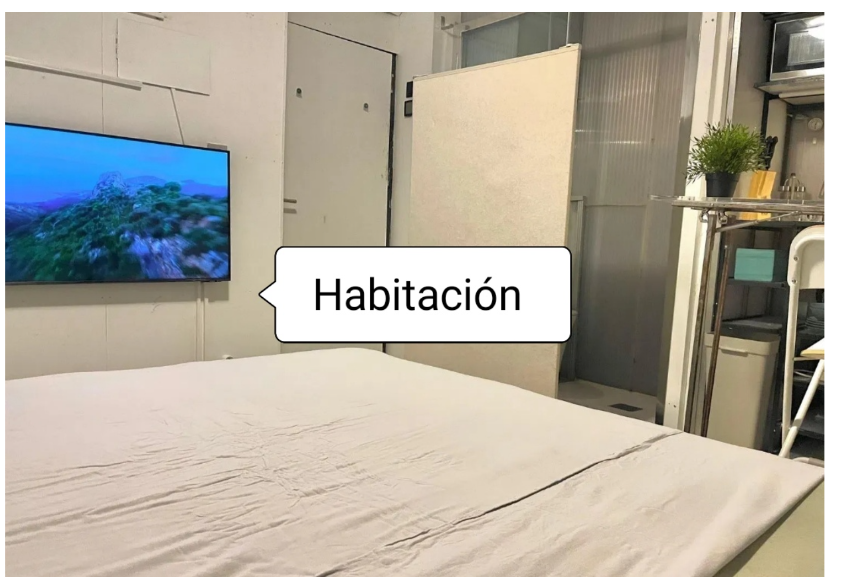 caseystonedd's tweet photo. oye cuando se le va a acabar el chiringuito a esta gente??? 900€ mensuales por estar en un sotano en el que tienes el vater en la ducha qué animalada es esta https://t.co/0VSaWOYYJh