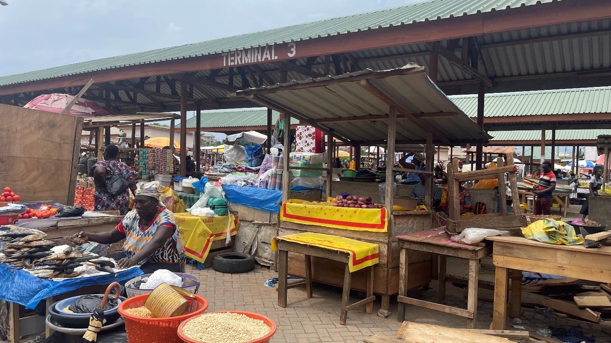 gcmamedia's tweet photo. 24-hour Economy Market - As Ga Central Municipal Assembly begins Construction at Anyaa Market https://t.co/khW76YLGF7
