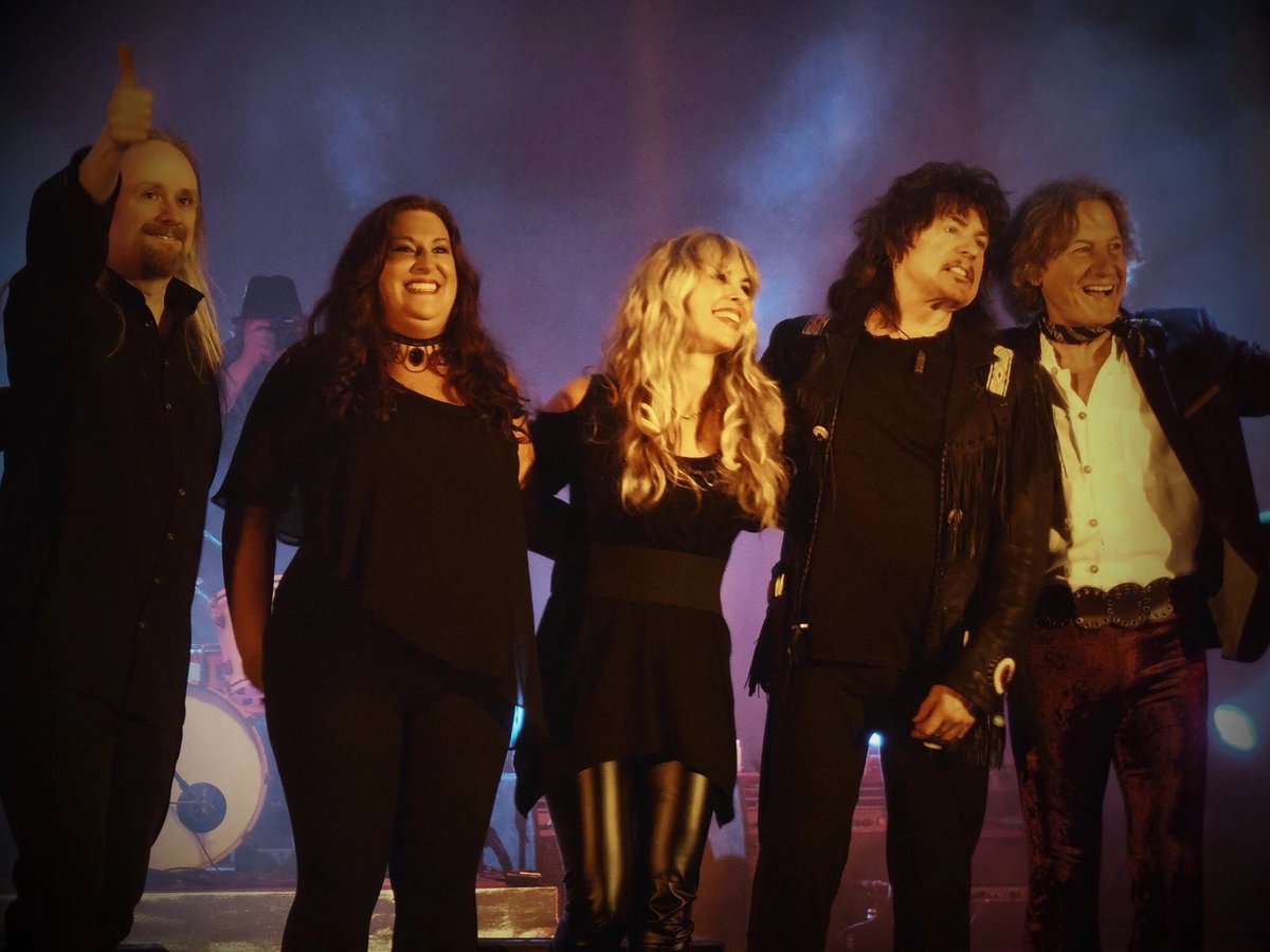 Raidener's tweet photo. 10 years ago this day the latest Ritchie Blackmore’s Rainbow line up played its very first show in Loreley, Germany!!! What a great night and great show!!! Remember like it was yesterday! @TruCandiceNight @TheRealRitchieB #ritchieblackmore #ritchieblackmoresrainbow #rainbow https://t.co/lbeDYneScb