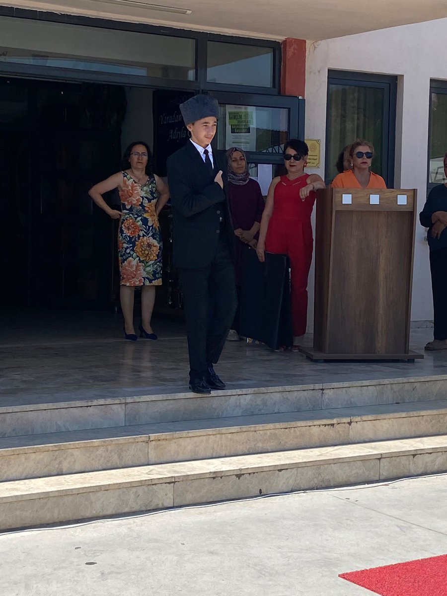 UlaMem's tweet photo. +

Program kapsamında sergilenen eserler katılımcılar tarafından ilgiyle karşılandı. Sanat Şenliği, yoğun ilgi ve memnuniyetle sona erdi.++

@tcmeb @tcmuglavaliligi @mugla_mem @emrecay55 @mugla_arge @Cyigitula https://t.co/3bYPk8OYHB