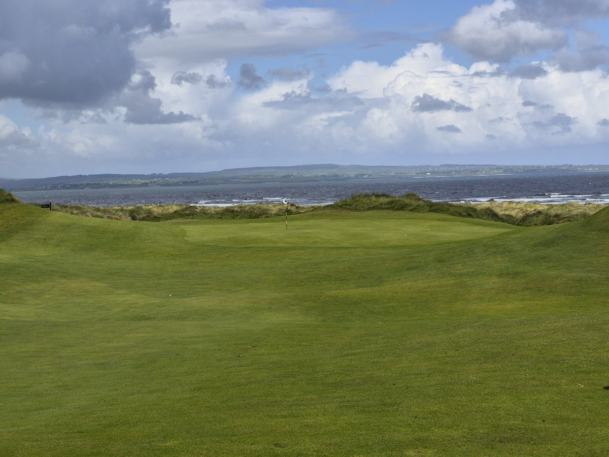 jrid6996's tweet photo. Played @EnniscroneGolf last Tuesday and thoroughly enjoyed it despite getting pelted with sleet for about 5 minutes in the middle of the first fairway!  Great mix of holes both in and out of the dunes!  Very hospitable staff...especially Dave, the starter.  He is a character!!  
At the end of our trip with @ukgolfguy a poll was taken among the 10 of us as to which course we played was our favorite, and Enniscrone got the most votes!  Would love to return one day!