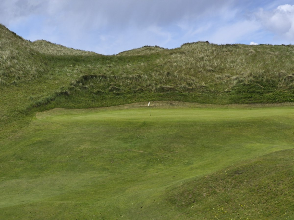 jrid6996's tweet photo. Played @EnniscroneGolf last Tuesday and thoroughly enjoyed it despite getting pelted with sleet for about 5 minutes in the middle of the first fairway!  Great mix of holes both in and out of the dunes!  Very hospitable staff...especially Dave, the starter.  He is a character!!  
At the end of our trip with @ukgolfguy a poll was taken among the 10 of us as to which course we played was our favorite, and Enniscrone got the most votes!  Would love to return one day!