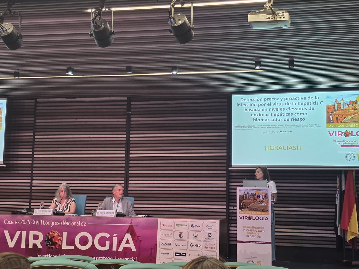 microRyC's tweet photo. Intervención de nuestra compañera Beatriz Romero en el XVIII Congreso Nacional de Virología #SEV2026, en Cáceres, hablando de detección precoz y proactiva del #VHC usando enzimas hepáticas como biomarcador de riesgo. https://t.co/zw7s2lSj0w