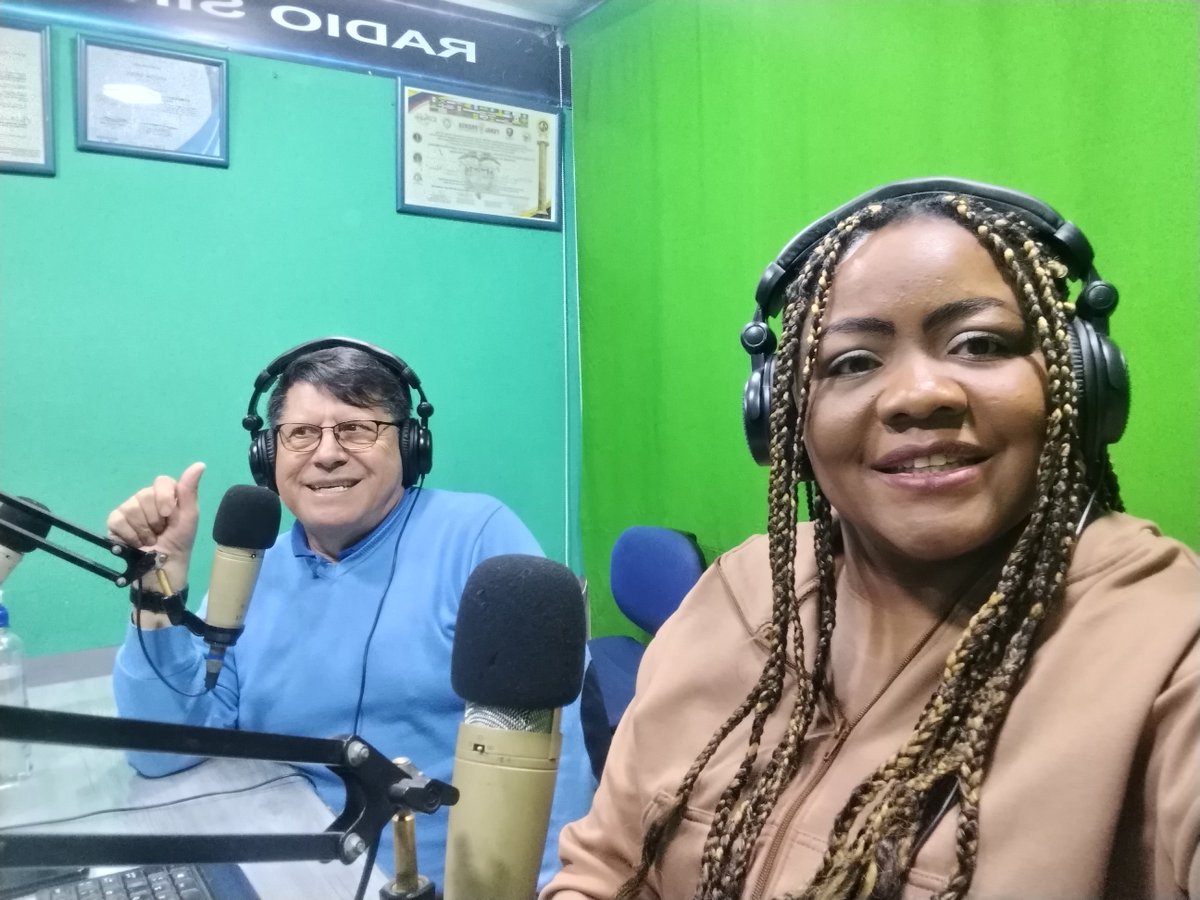 claudimera's tweet photo. Invitados a seguir nuestro programa *Martes 16 de junio de 2026, de 9 am a 11 am* Por el canal de televisión: https://t.co/CEahwJN3Pz y/o  por la emisora https://t.co/4Jw0gDy9TC.
Educación y convivencia en equidad. 
*Síguenos en nuestro canal de Youtube https://t.co/nl3A7RUHfF* https://t.co/LQDsl6Wa5T