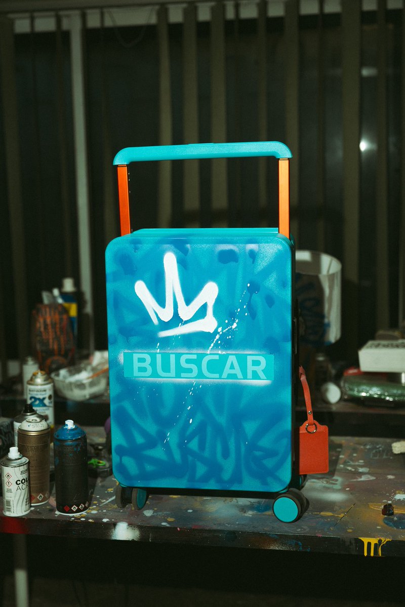 BuscarBrand's tweet photo. قصة تُرسم لتُحمل. 🧡 https://t.co/6lcjQOU8bY