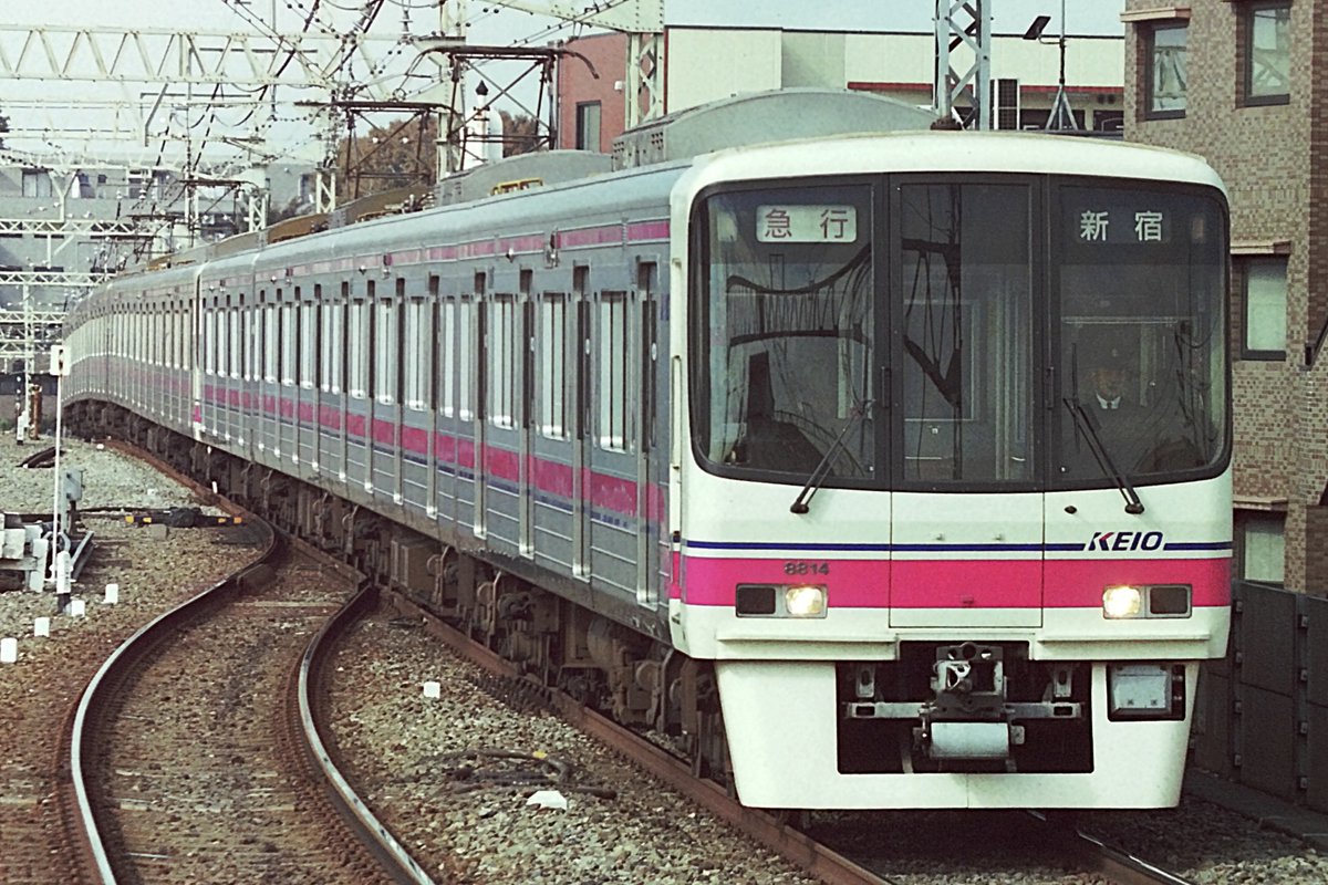 Kさま 2000.11. 京王線 急行新宿ゆき 8814編成ほか