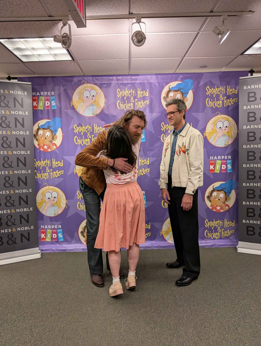 centauroma's tweet photo. Delighted I had the chance to catch up briefly with @rhettmc and @LinkNeal yesterday in NYC for the launch of Spaghetti Head &amp; Chicken Fingers! It's a beautiful book, and I plan to donate a copy to my local library. ☺️ @Mythical https://t.co/KJDtXYpmio
